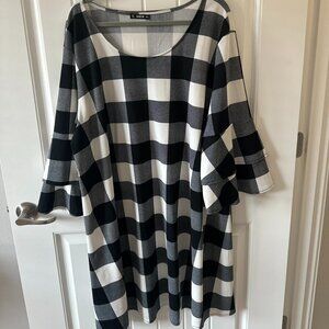 Black & White Retro Mod Dress